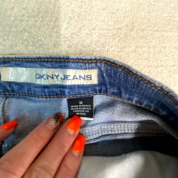 DKNY Jeans Boyfriend Denim Shorts‎ Womens Size 10 - Picture 8 of 10